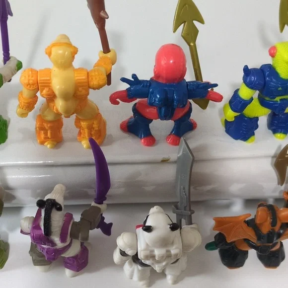 Vintage Lot Hasbro Battle Beasts - Picture 12 of 13